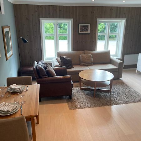 Modern Apartment Near City Center - Parking Available Sandefjord Exteriér fotografie